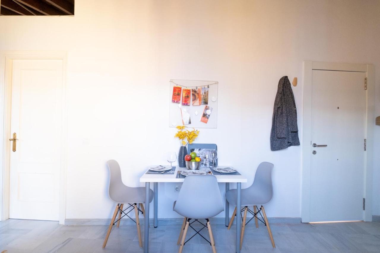 Triana Penthouse Lägenhet Sevilla Exteriör bild